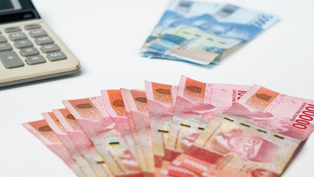 KVB Futures - Rupiah Melemah Inflasi